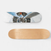 Skateboard Douglas DC-3 Aircraft. Hélice (Horz)