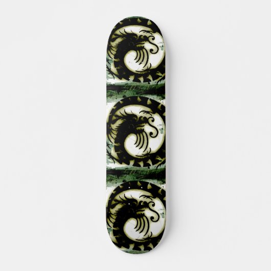 Skateboard Dragon (Devant)
