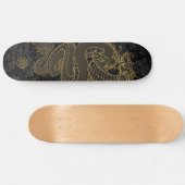 Skateboard Dragon chinois d'or sur le noir (Horz)
