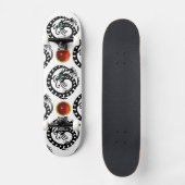 Skateboard DRAGON DE NAKE NOIR, Pierres rouges de rubis (Recto)