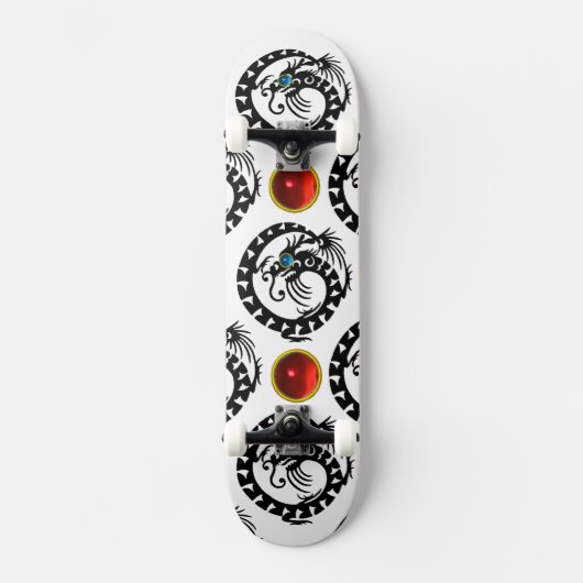 Skateboard DRAGON DE NAKE NOIR, Pierres rouges de rubis (Recto)