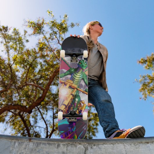 Skateboard Dragon Motocycliste (Extérieur 1)