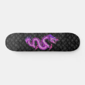 Skateboard Dragon rose sur les échelles de dragon (Horz)