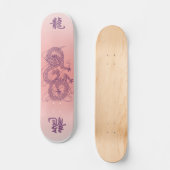 SKATEBOARD DRAGON SUR LE ROSE (Recto)