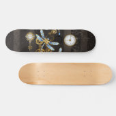 Skateboard Dragonflies de Steampunk sur arrière - plan rayé b (Horz)