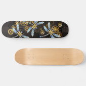 Skateboard Dragonflies de Steampunk sur arrière - plan rayé b (Horz)