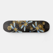 Skateboard Dragonflies de Steampunk sur arrière - plan rayé b (Horz)