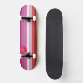 Skateboard Drapeau de fierté lesbienne au rouge à lèvres Slip (Recto)