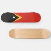 Skateboard Drapeau du Timor oriental (Horz)