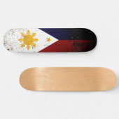 Skateboard Drapeau grunge noir de Philippines (Horz)