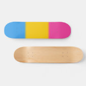 Skateboard Drapeau Pansexual de fierté de Falln (Horz)