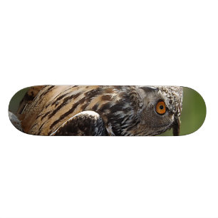 Skateboard Duc de stupéfaction Avec les yeux oranges