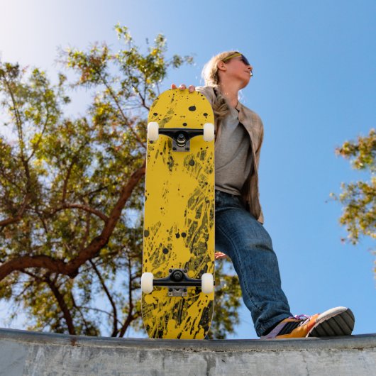 Skateboard Éclaboussures de peinture noire et jaune (Extérieur 1)