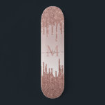 Skateboard Élégant Parties scintillant  Rose Monogramme or Sc<br><div class="desc">Moderne Elegant Blush Rose Rose Parties scintillant or étincelant Monogramme Nom du script Skateboard</div>