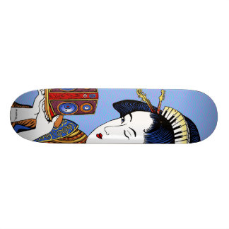 Skateboard Emek "Dame de la musique japonaise"