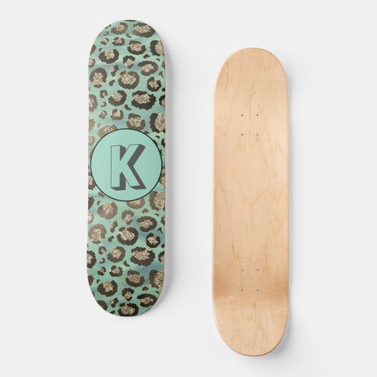 Skateboard Empreinte de léopard Glittery sur Monogramme vert  (Recto)