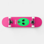 Skateboard Enfants Alien Tête verte rose rose Nom personnalis (Horz)