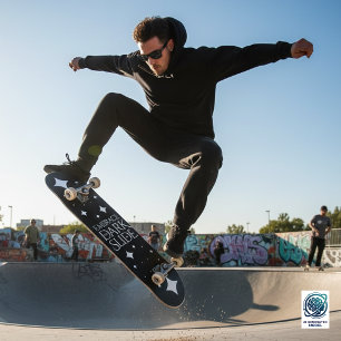 Skateboard Étreinte drôle de la glissade sombre White Stars