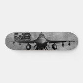 Skateboard F-16 Faucon combattant (Horz)