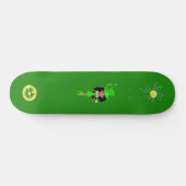 Skateboard Fête de la St Patrick Brunette Girl Leprechaun (Horz)