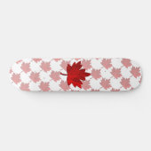 Skateboard Feuille d'érable du Canada par Shirley Taylor (Horz)