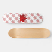 Skateboard Feuille d'érable du Canada par Shirley Taylor (Horz)