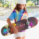 Skateboard Fille colorée Floral personnalisé Nom personnalisé<br><div class="desc">Colorful Girly Floral Custom Nom personnalisé Skateboard vous propose votre nom personnalisé dans la typographie moderne agrémentée de fleurs colorées. Personnalisez en modifiant le texte dans la zone de texte fournie. Offrez un cadeau sur mesure, un skateboard personnalisé à votre skateboarder préféré pour Noël, anniversaire ou votre BFF. Conçu par...</div>