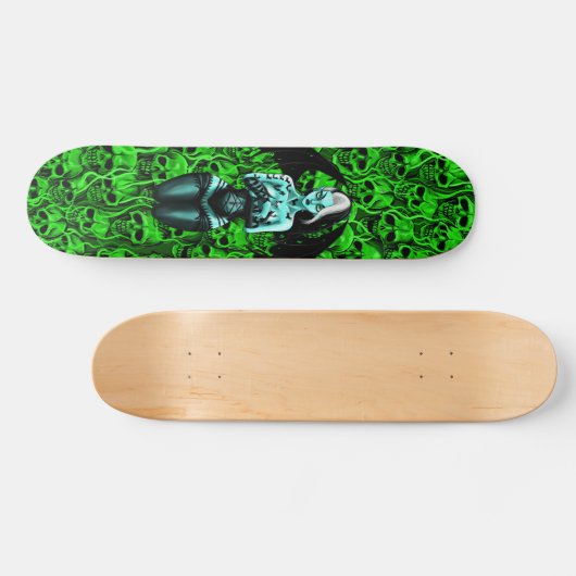 Skateboard fille de vampire (Horz)
