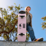 Skateboard "Fille originelle"<br><div class="desc">Le jeu de skateboard Original Girl est une marque unique et nouvelle créée par moi. Vous pouvez le personnaliser avec le nom que vous voulez, comme "Stonewall" ou "Eskimo" par exemple. Il est léger, lisse et flexible - parfait pour les filles qui veulent apprendre à patiner! Cliquez sur "Détails", faites...</div>