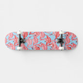 Skateboard Flamants roses roses lumineux sur le bleu (Horz)