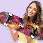 Skateboard Flames Urban Street Art Graffiti Cool Monogramme<br><div class="desc">Lavez un sentier et déchaînez votre feu intérieur avec ce skateboard vibrant. En orange vif,  rose et gris fusain,  la planche présente un design de flammes dans un style urbain d'art urbain. Les flammes ont un effet plumé. Personnalisez avec votre initiale comme un monogramme au centre du tableau.</div>