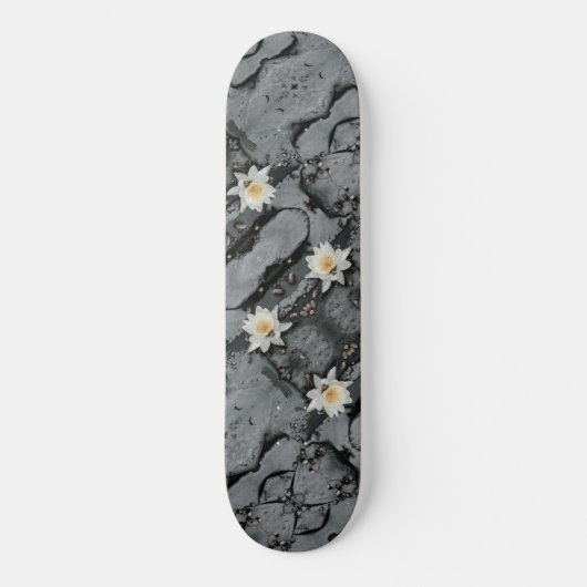 Skateboard Fleur de l'étang à l'eau (Recto)