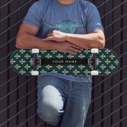 Skateboard Fleur de Lis, Beige sur Vert, Royale, Votre Nom (Extérieur 3)