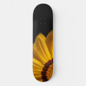 Skateboard Fleur jaune sur arrière - plan noir (Recto)