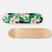 Skateboard Fleur Plumeria élégant Foliage vert tropical (Horz)