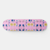 Skateboard Fleurs abstraites modernes chic sur fond rose (Horz)