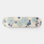 Skateboard Fleurs Bleues, Fleurs Violettes, Motif Floral (Horz)