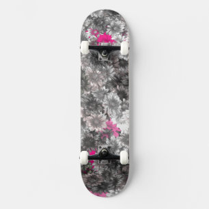 Skateboard Fleurs roses et gris