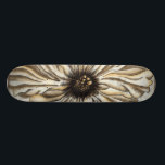 Skateboard Flowerhead Fresco sur Tan Arrière - plan<br><div class="desc">Une grande tête de fleurs compose la majorité de cette fresque. Posé sur un arrière - plan bronzé,  le morceau est très rustique. Cela ferait un joli ajout à n'importe quelle maison!</div>