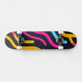 Skateboard Formes courbes colorées sur noir (Horz)