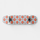 Skateboard Fraises de coeur avec le pois et les coeurs (Horz)