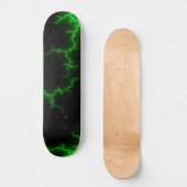 Skateboard Frappes de foudre verte Alien en Pitch noir (Recto)