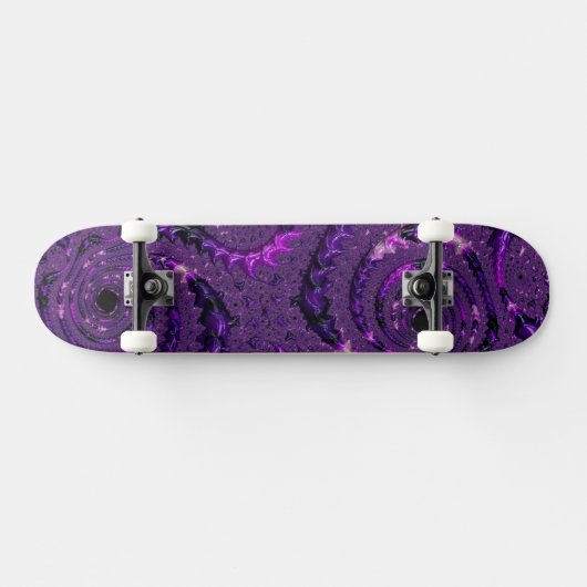 Skateboard Funky Bold Boho Purple Digital Abstrait Fractal (Horz)