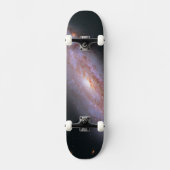 Skateboard Galaxie Spirale Ngc 3972. (Recto)