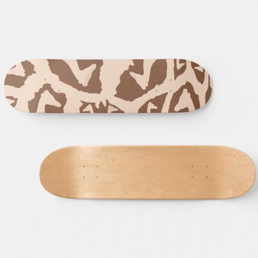 Skateboard Giraffe (Horz)