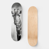 Skateboard Giraffe dans une cityscape (Recto)