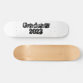 Skateboard Graduation personnalisable 2023 Trending Cool (Horz)