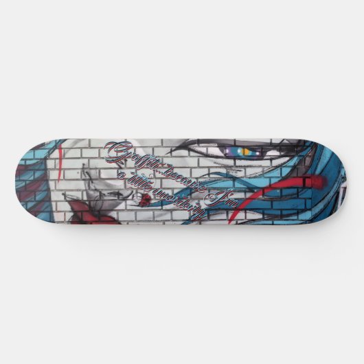 Skateboard Graffiti de fille asiatique (Horz)