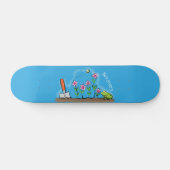 Skateboard Grenouille mignonne et abeille dans le jardin dess (Horz)