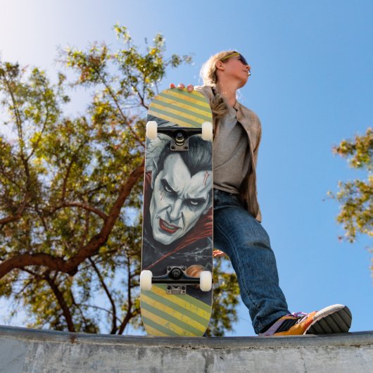 Skateboard Halloween, Vampire assoiffé (Extérieur 1)